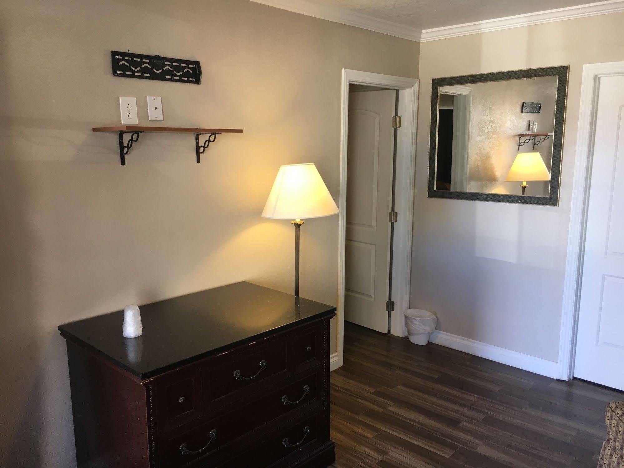 Bartlett Motel 로미타 외부 사진